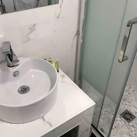 Apartment Fratellini 3 Bedroom Bright And Design Saint-Ouen (Seine-Saint-Denis)