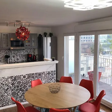 Fratellini 3 Bedroom Bright And Design