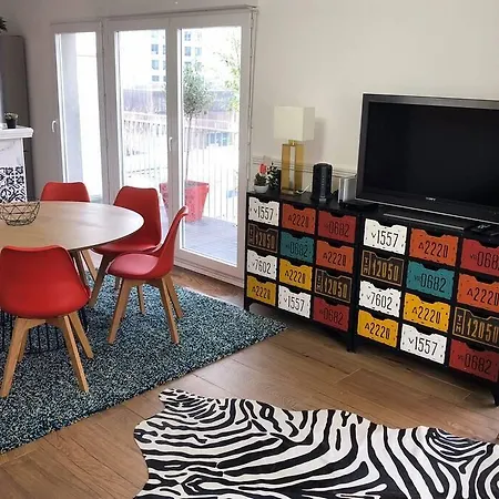 Fratellini 3 Bedroom Bright And Design